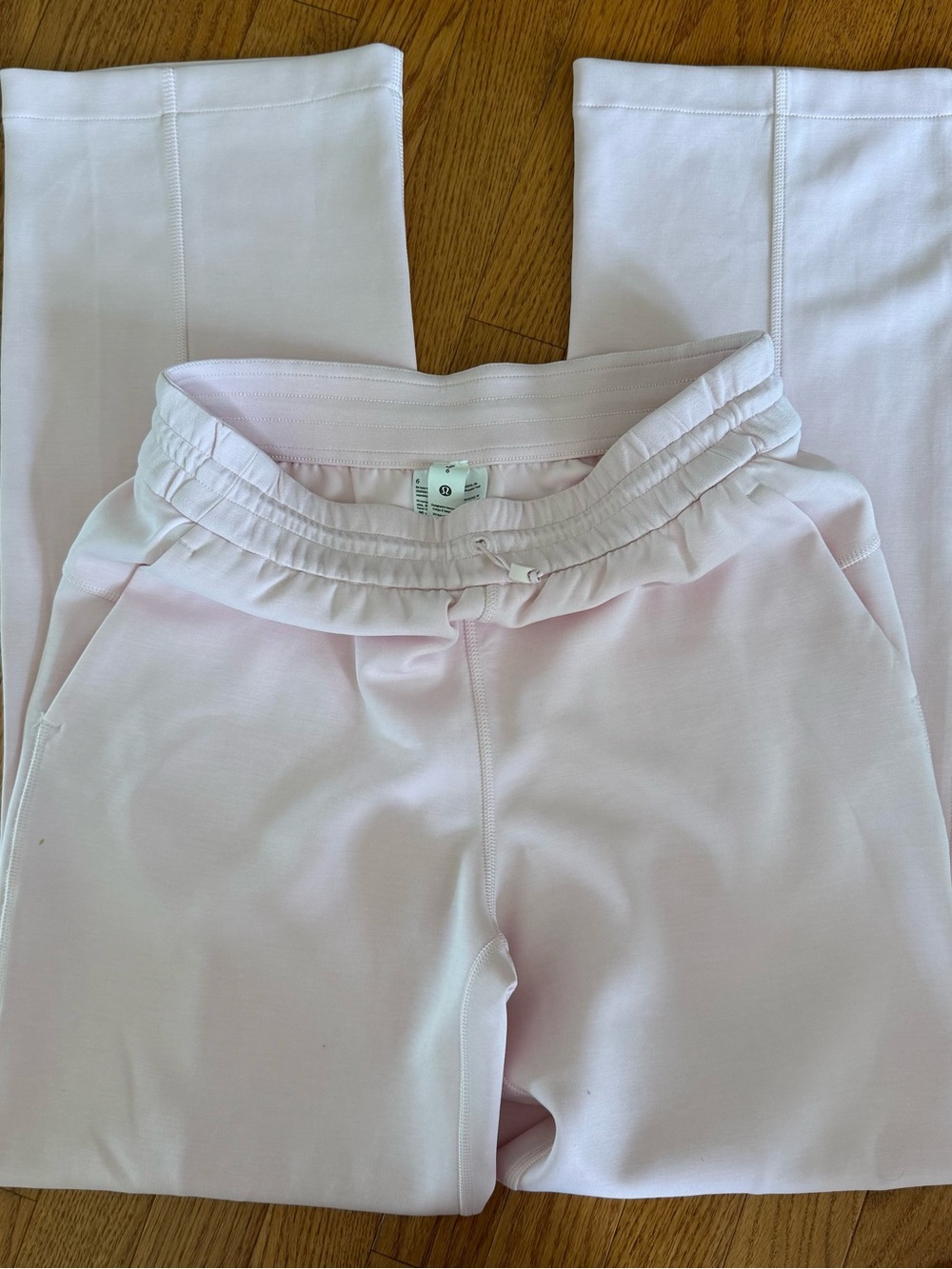 Lululemon light pink pants